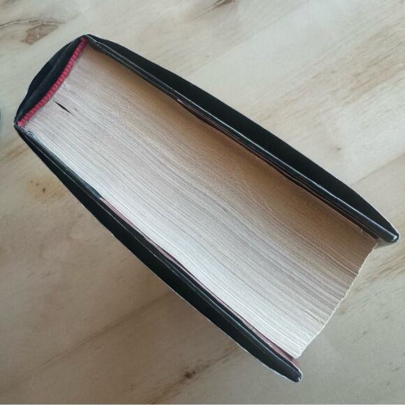 First Edition ECLIPSE ( Hardcover ) by Stephanie Meyer. 2007 . Book 3 of 5. - Picture 12 of 15